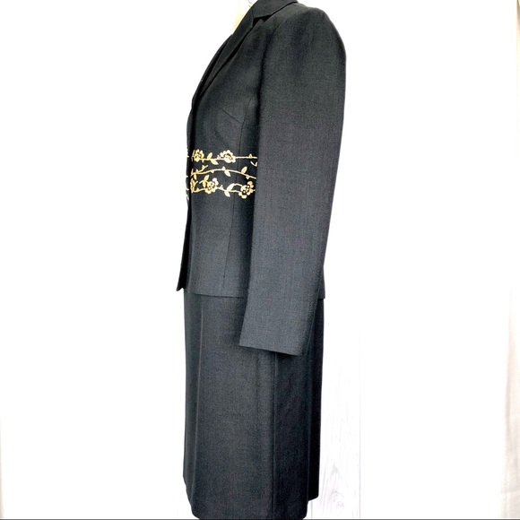 Kasper ASL Black Suit with Gold Embroidered detail - Picture 4 of 8